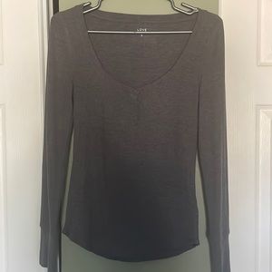 NWOT Love by GAP Long Sleeve Thermal Top with Buttons, Women’s Size Small